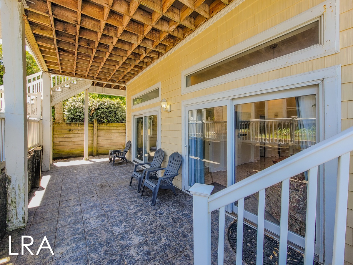 2717 S Shore Dr - Oceanside Manor (99)