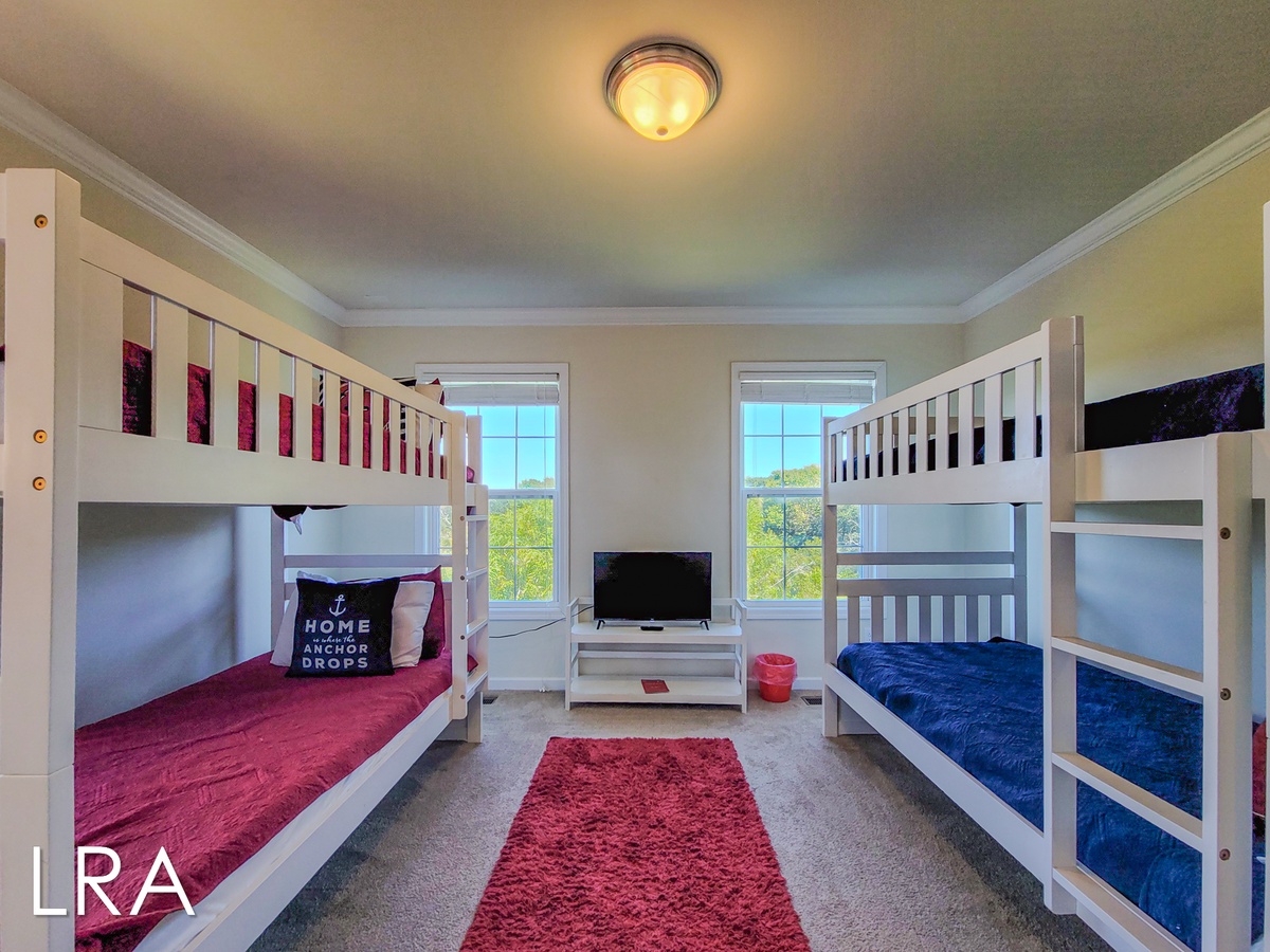 Bunk Bedroom-30