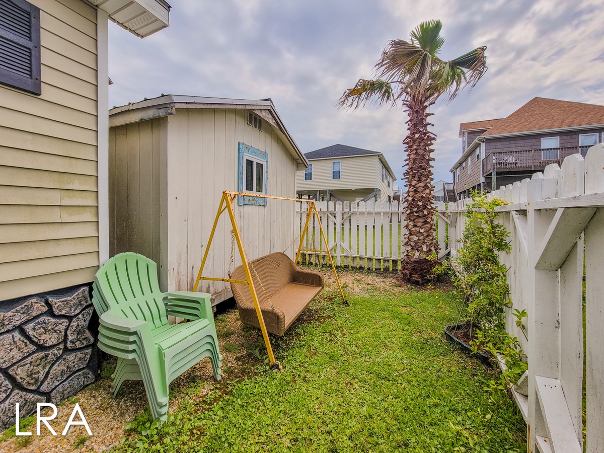 1005-A 1st St (The Cottage [Int Ext]) - watermarked-32