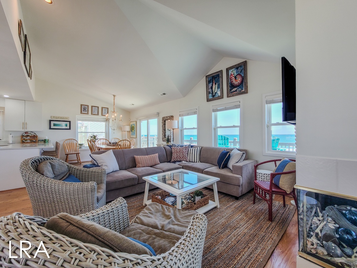 2405 S Shore Dr (Audreys Pearl [Int Ext Aerials] - watermarked-19