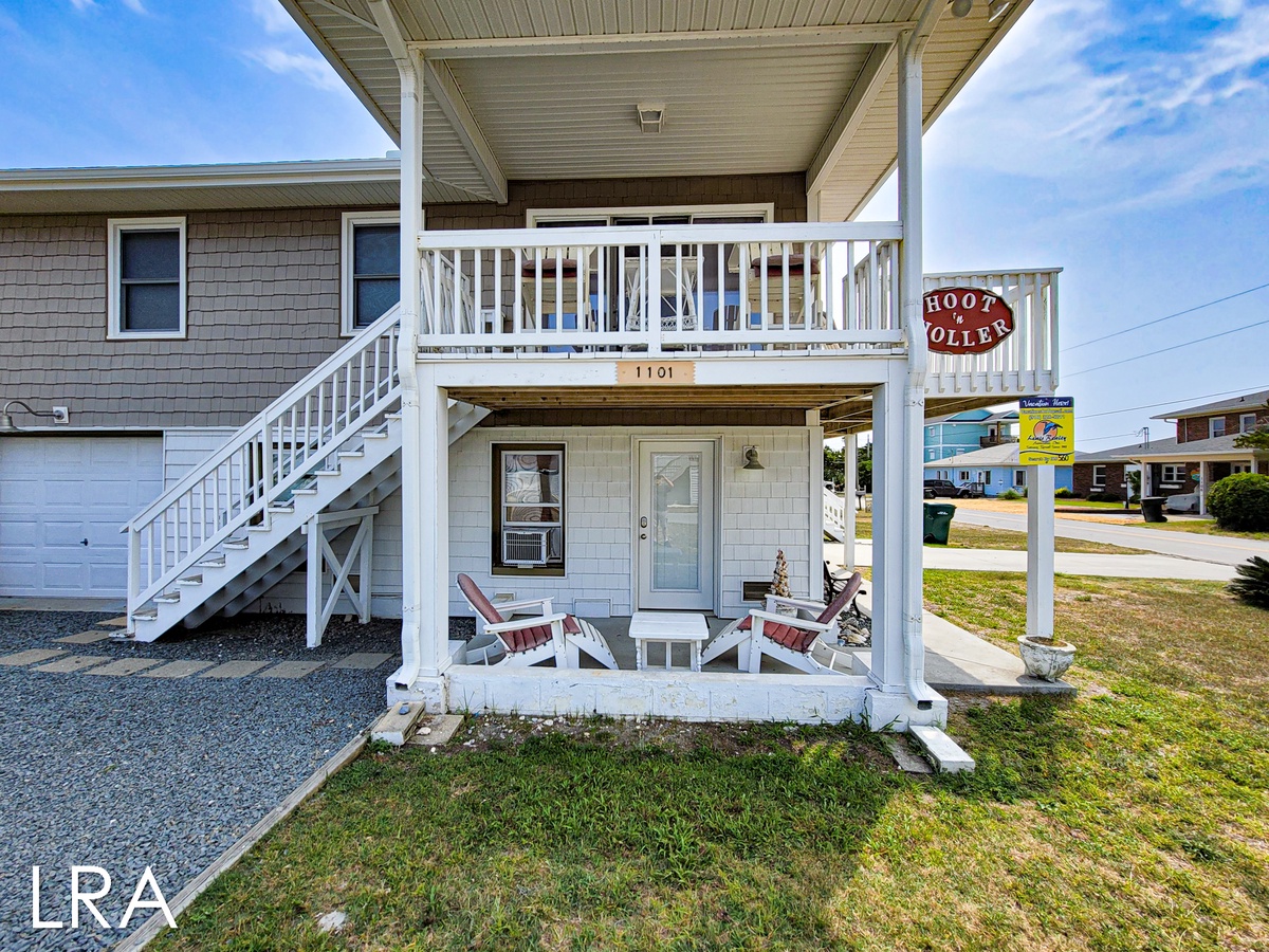 Hoot & Holler Vacation Rental in Topsail Beach,NC Lewis Realty