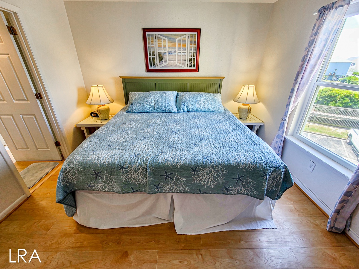 King Bedroom -31