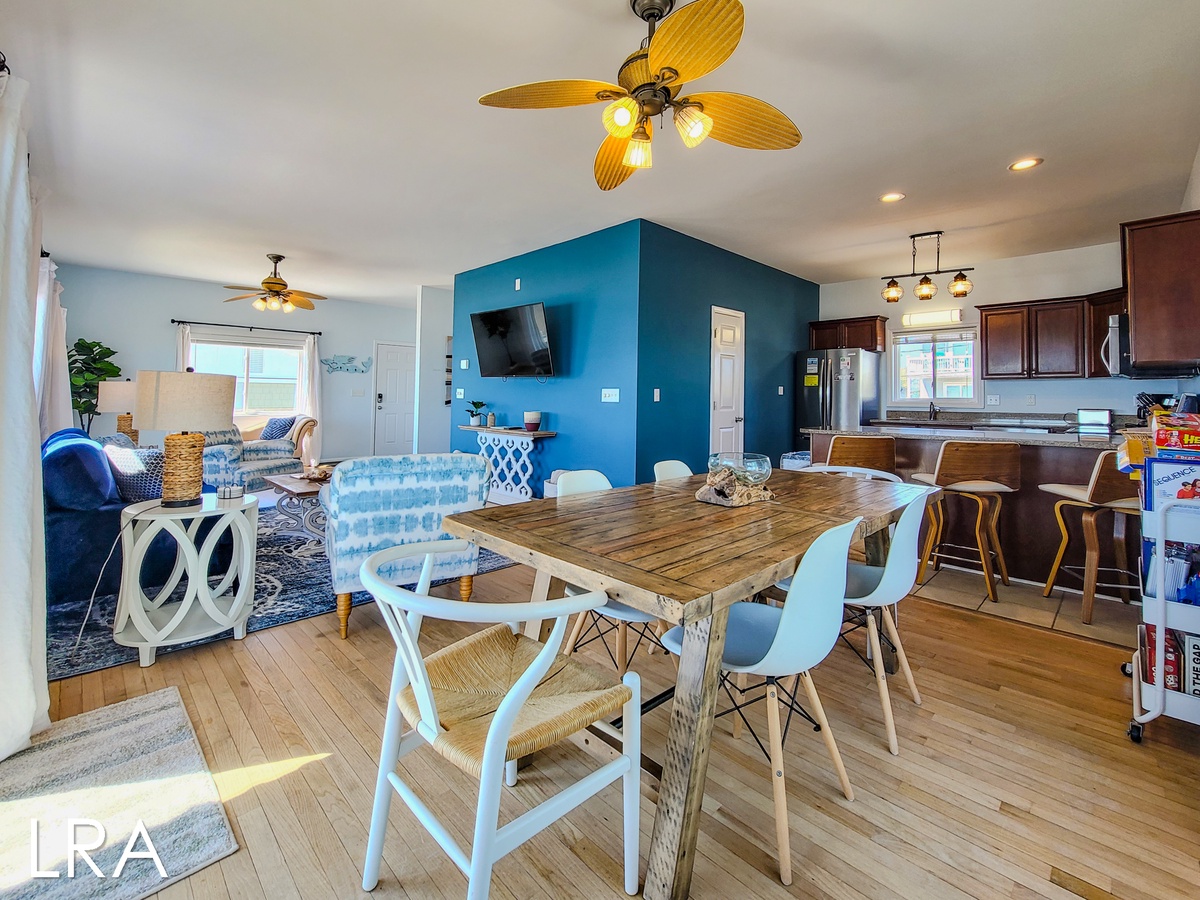 2508 S Shore Dr (Good Tide-ings [Int Ext]) - watermarked-32