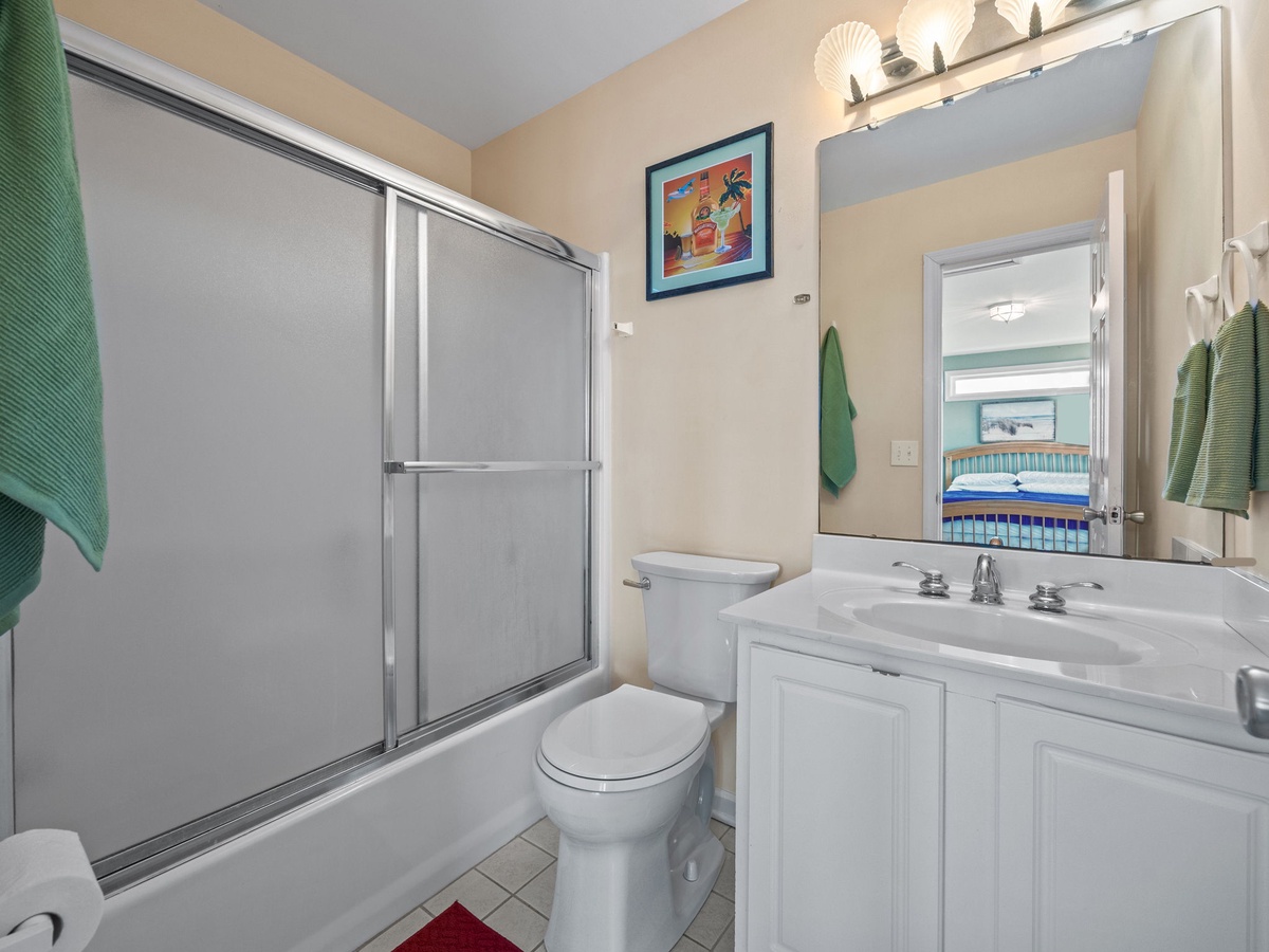 33-web-or-mls-3735 Island Dr. 87