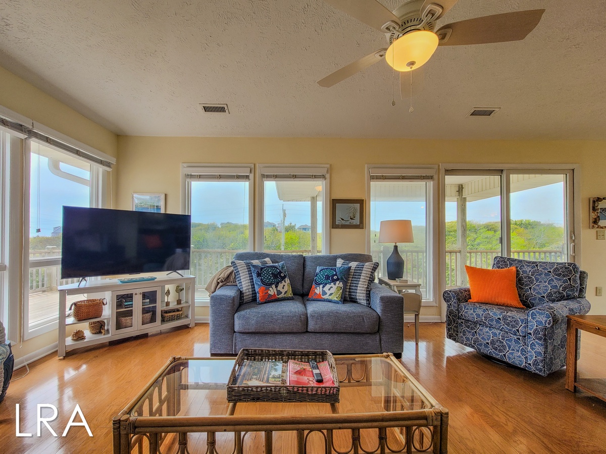 108 Loreen Dr (Double Vision [Int]) - watermarked-12