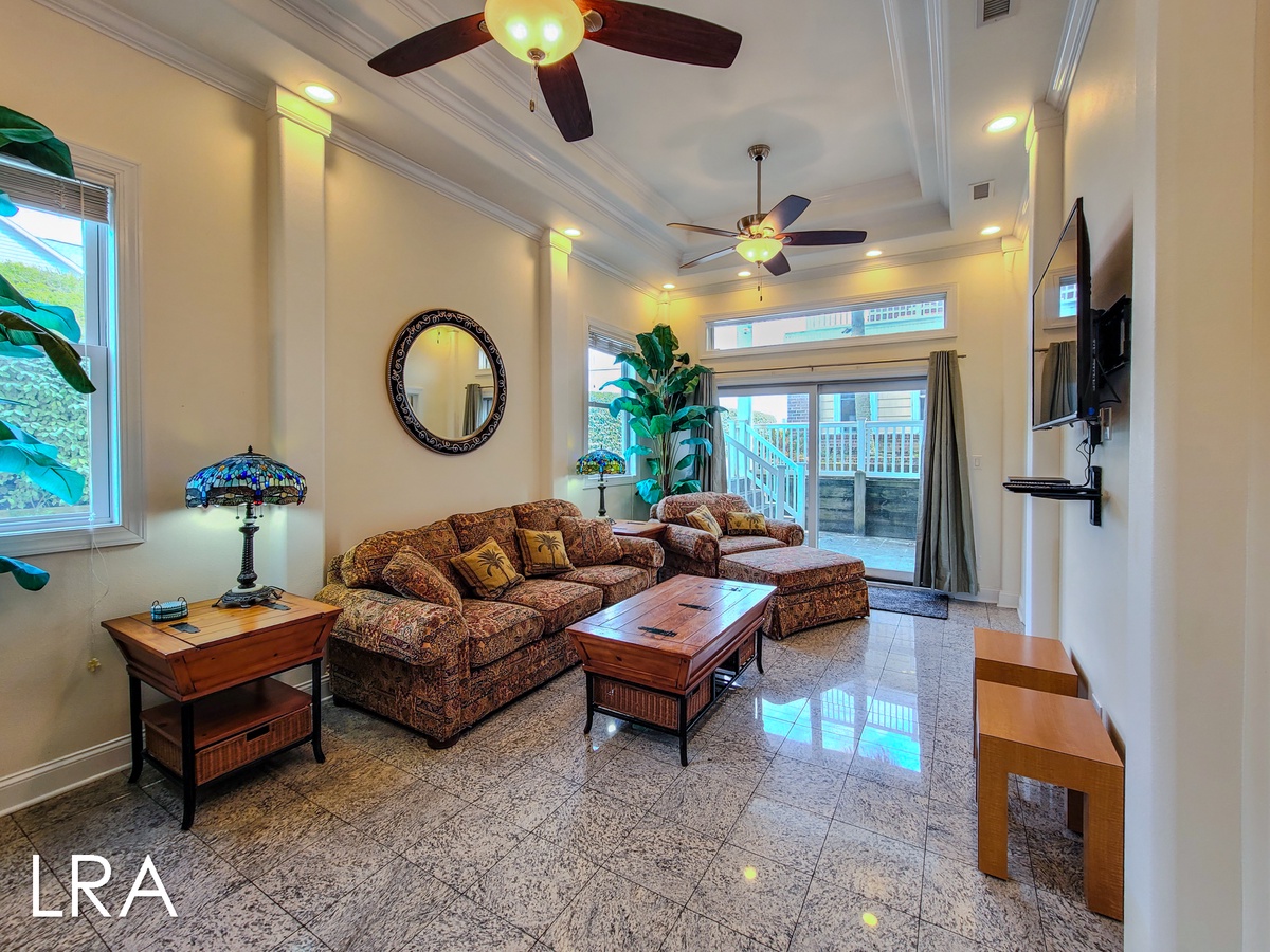 2717-A S Shore Dr (Oceanside Manor - Low Tide [Int Ext]) - watermarked-06