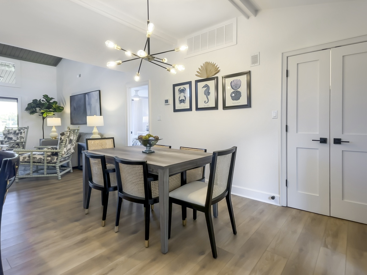 6960 Fairway One | Photo 1
