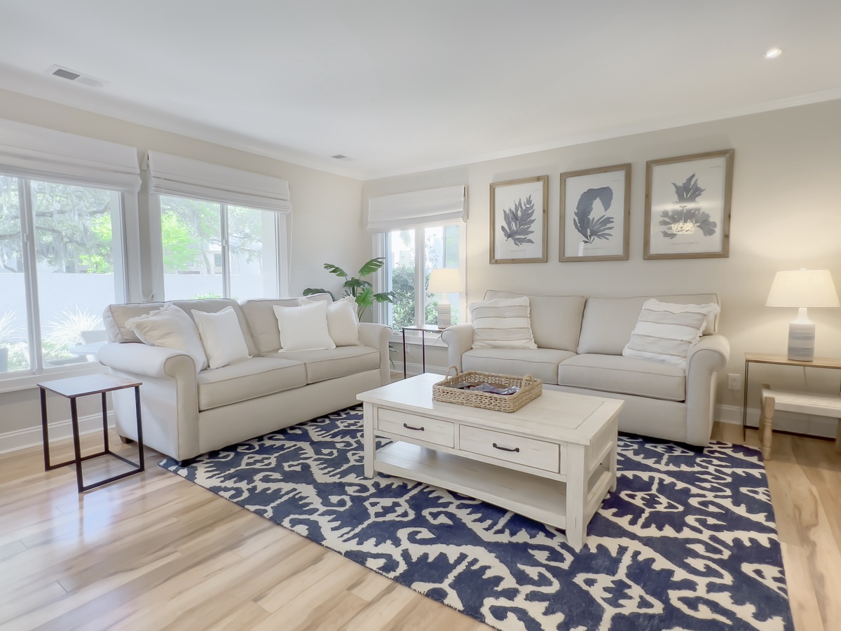 804 Clipper Court