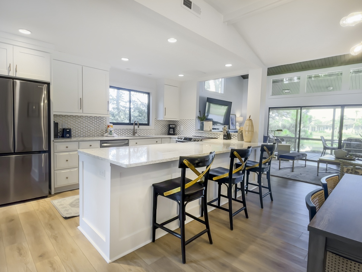 6960 Fairway One | Photo 2