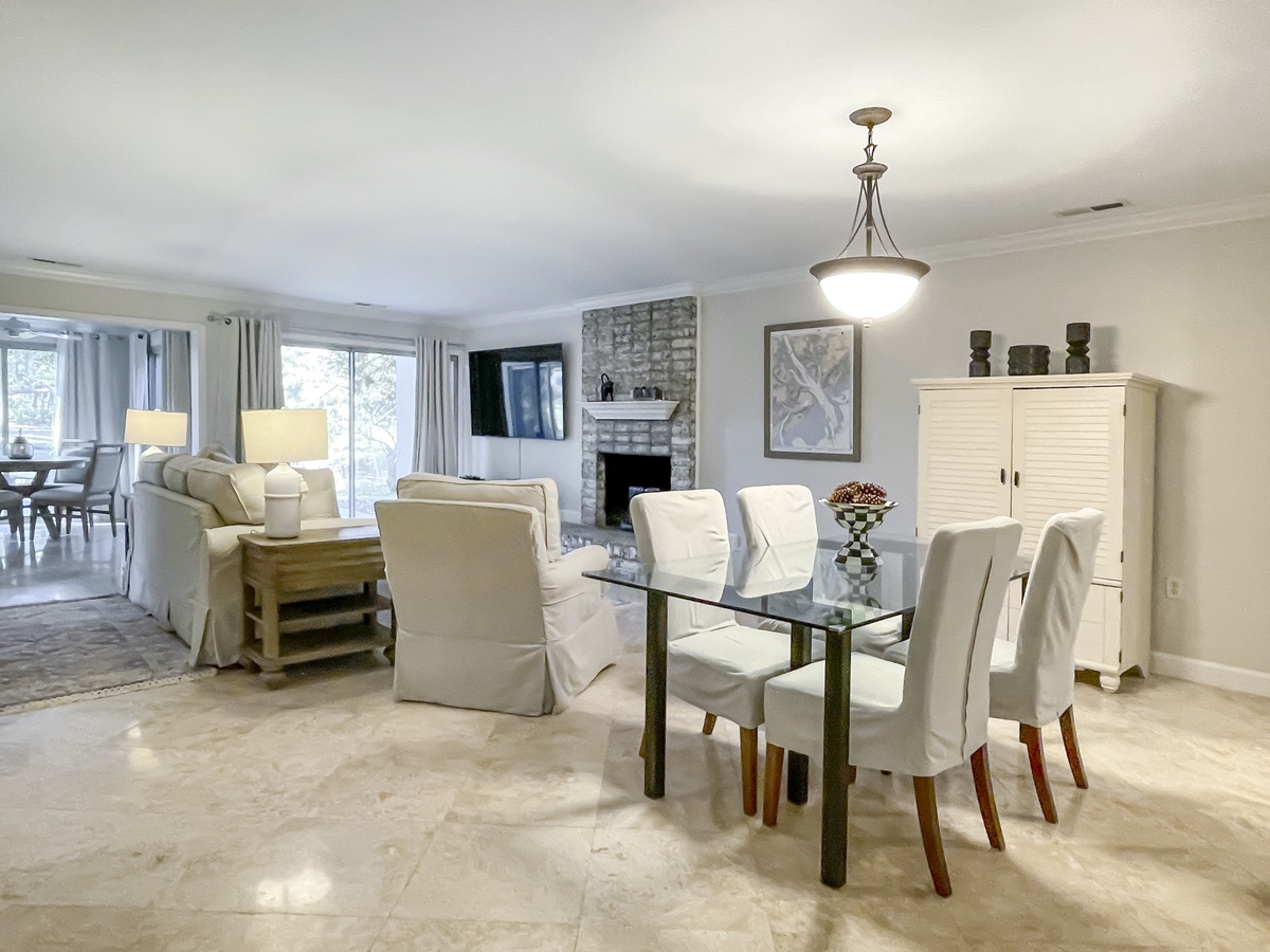 62 Fairway Lane | Photo 1