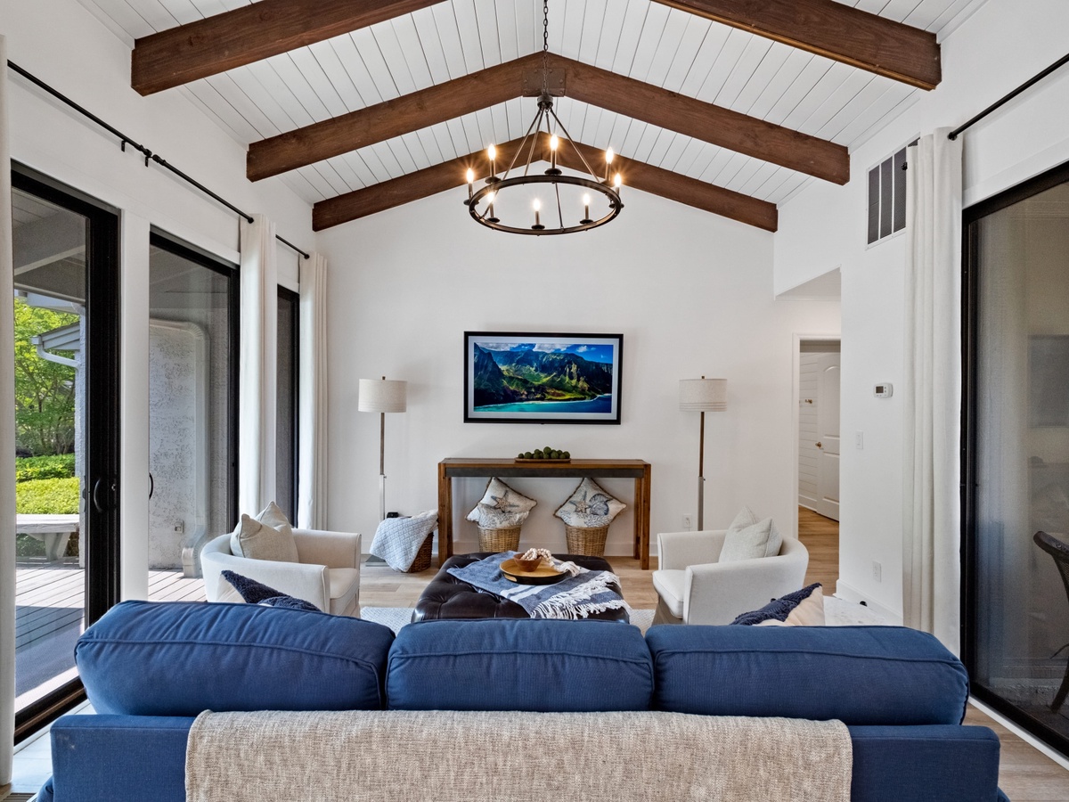 1590 Lagoon Villas