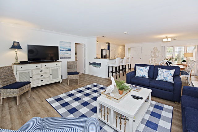 306 Beach Lagoon