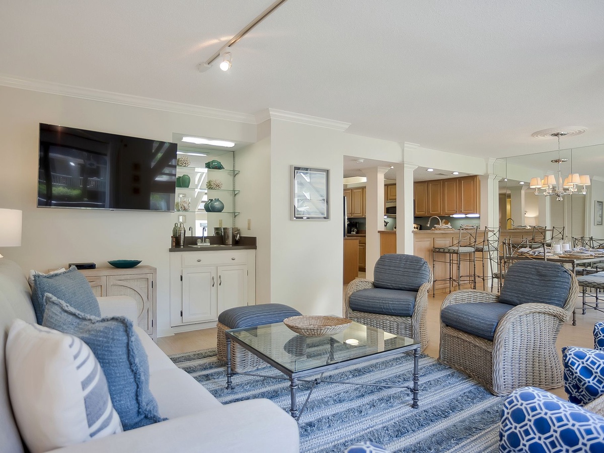 2449 Inland Harbour | Photo 1