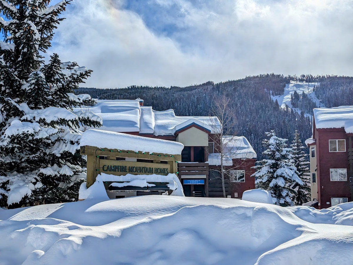 Resort Campfire Mountain Homes