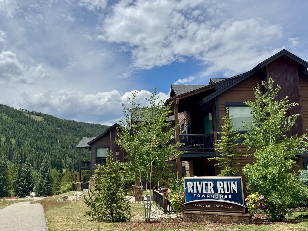 Resort River Run Townhomes