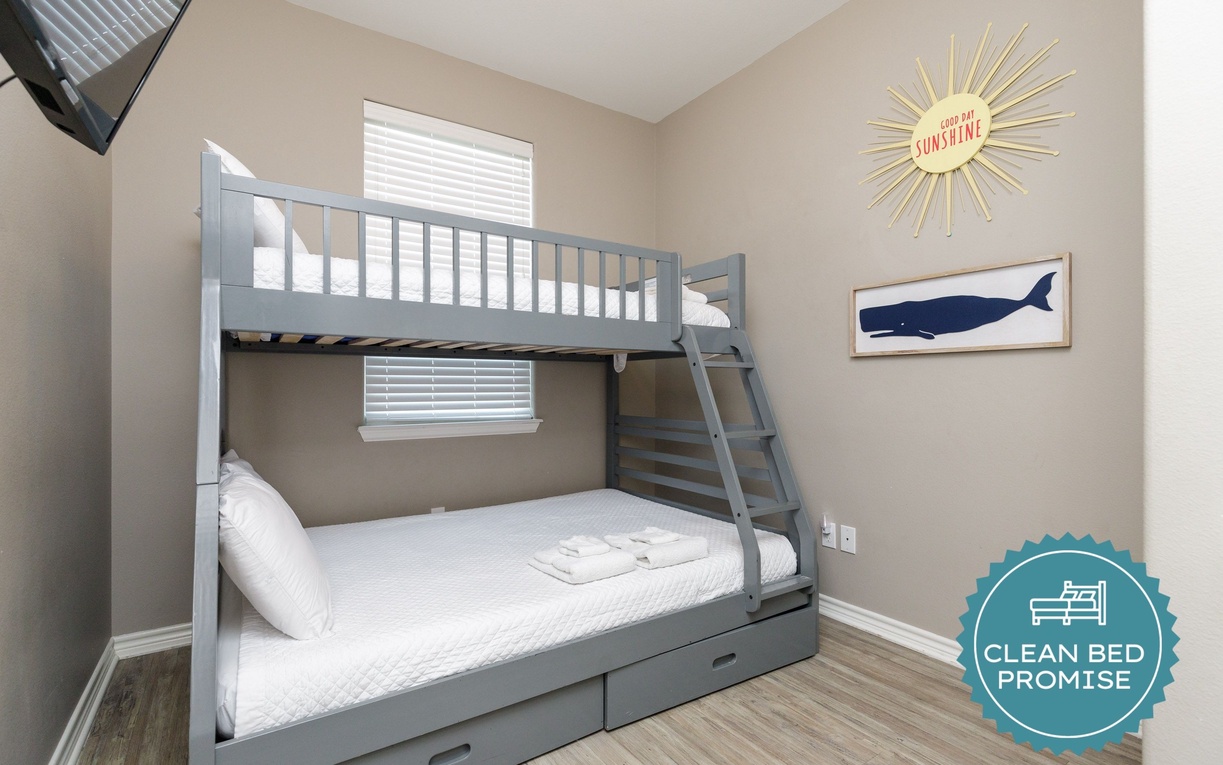 Perfect for kids who love adventure! Your little ones will drift off to dreams in this sunny bunk bed retreat.