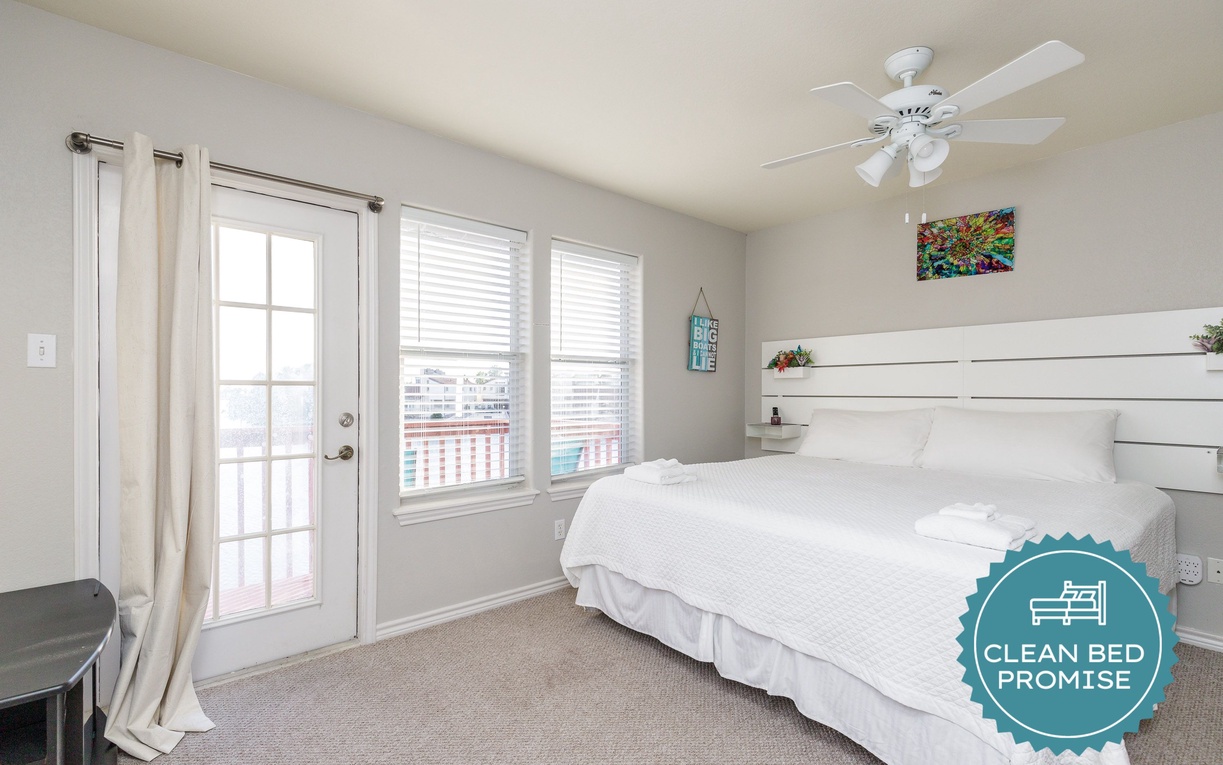 Sleep better at Padre Escapes with our exclusive Clean Bed Promise, providing fresh linens, comforters, and towels washed at high temperatures exceeding CDC recommendations, setting us apart for a truly restful vacation