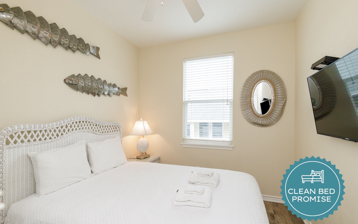 Sleep better at Padre Escapes with our exclusive Clean Bed Promise, providing fresh linens, comforters, and towels washed at high temperatures exceeding CDC recommendations, setting us apart for a truly restful vacation
