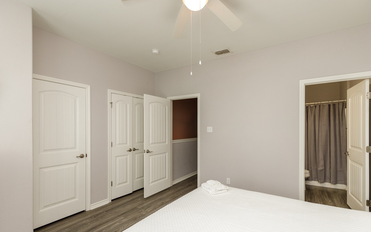 Sleep peacefully in your bright, airy bedroom with vaulted ceilings, plenty of closet space, and a private en-suite bathroom just steps away.