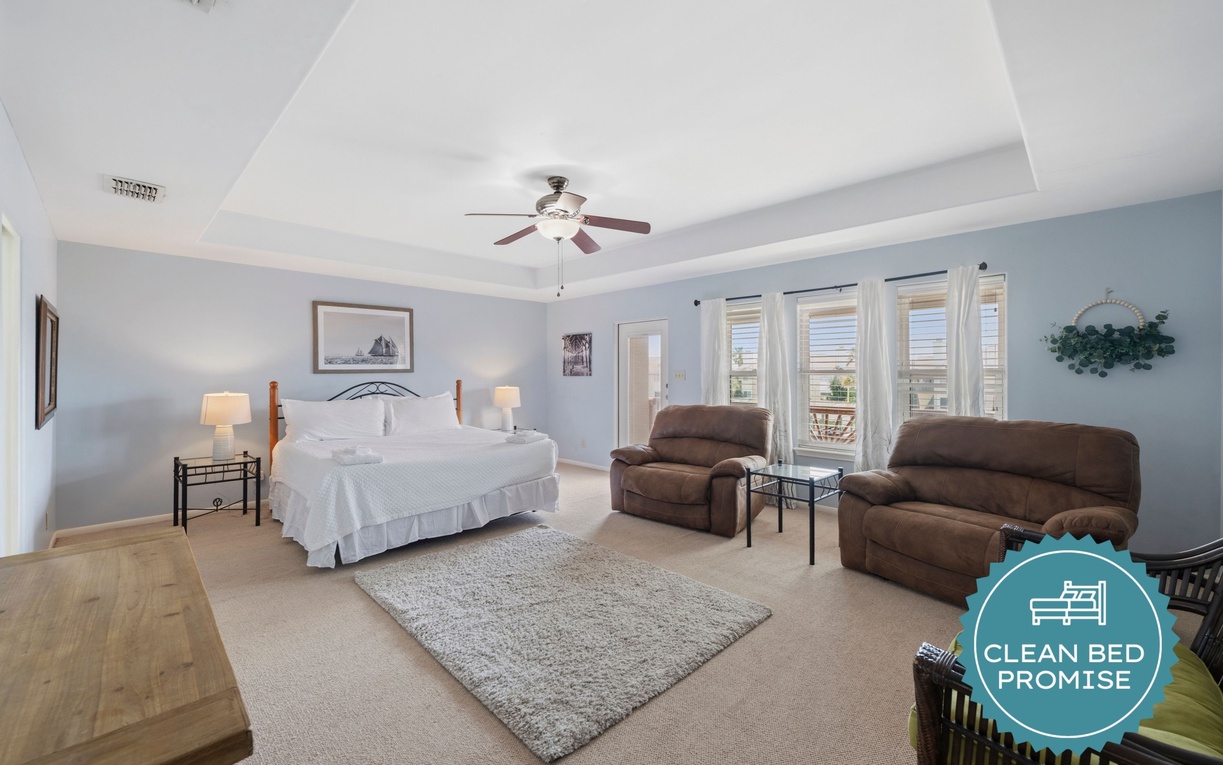 Sleep better at Padre Escapes with our exclusive Clean Bed Promise, providing fresh linens, comforters, and towels washed at high temperatures exceeding CDC recommendations, setting us apart for a truly restful vacation.