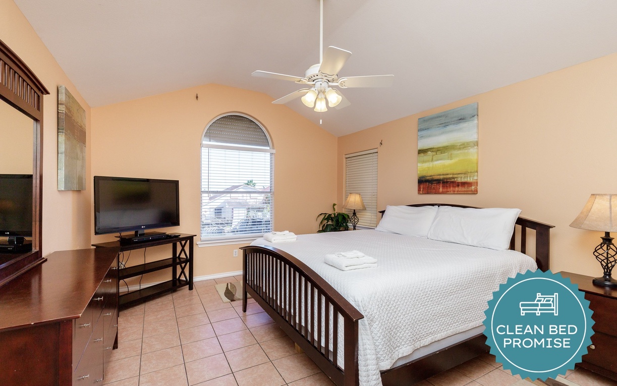 Sleep better at Padre Escapes with our exclusive Clean Bed Promise, providing fresh linens, comforters, and towels washed at high temperatures exceeding CDC recommendations, setting us apart for a truly restful vacation
