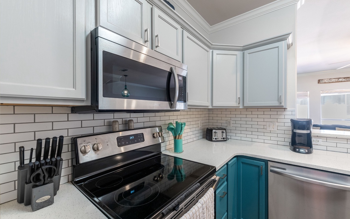Step into your stylish kitchen with modern appliances and elegant subway tile. Cook memorable meals with stainless steel appliances and ample counter space.