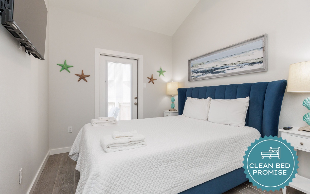 Sleep better at Padre Escapes with our exclusive Clean Bed Promise, providing fresh linens, comforters, and towels washed at high temperatures exceeding CDC recommendations, setting us apart for a truly restful vacation