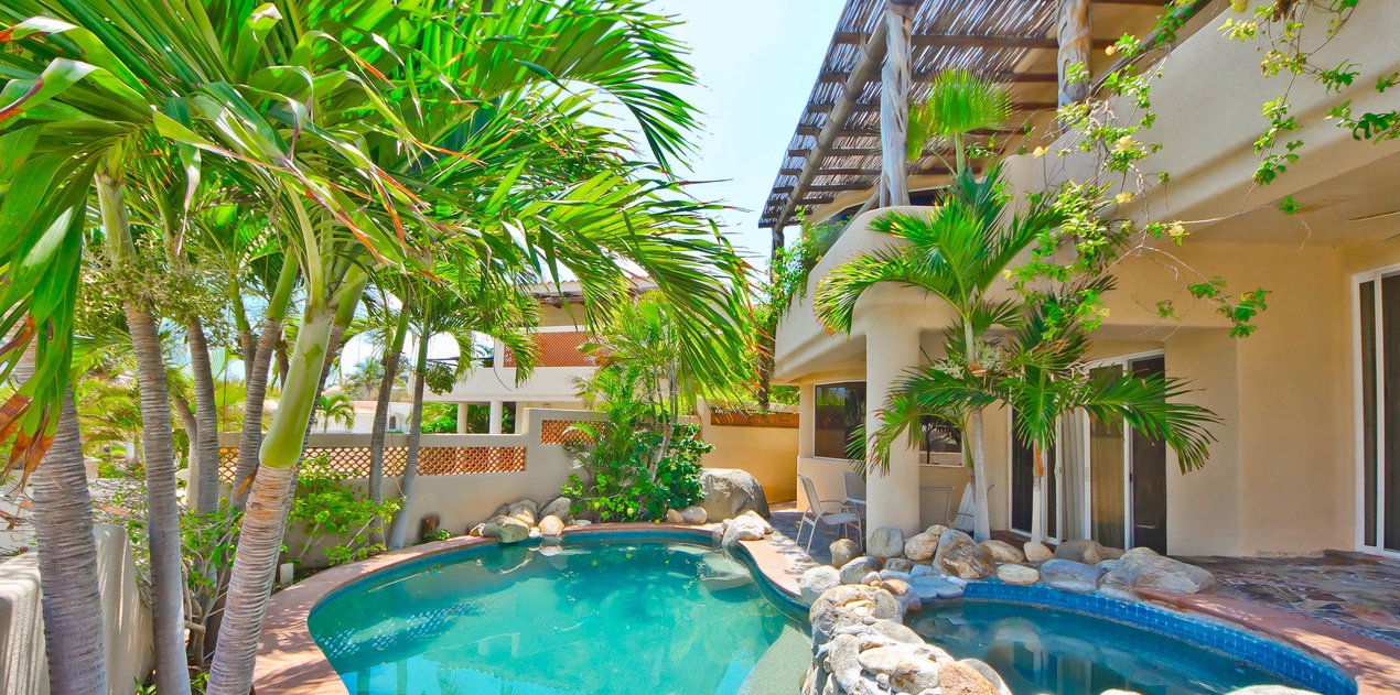 Pool deck