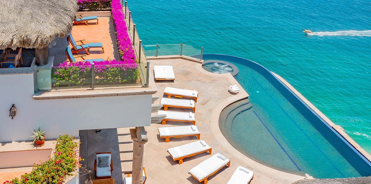 Gorgeous patio with incredible ocean views