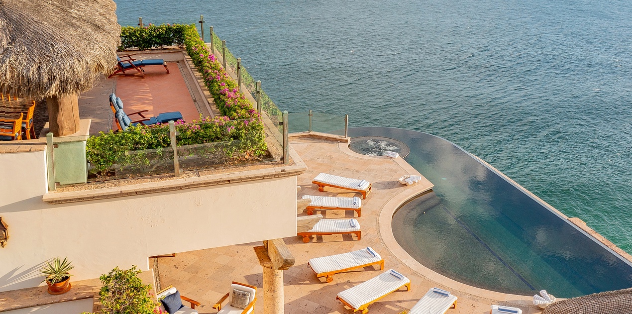 Gorgeous patio with incredible ocean views