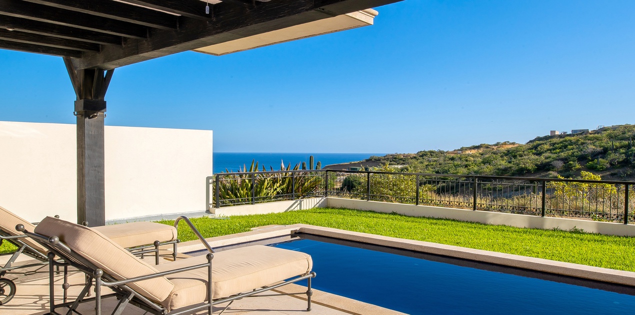 Lounge by the poolside-4