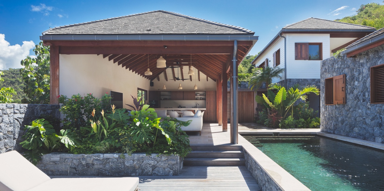 tulum-exterior1-track2