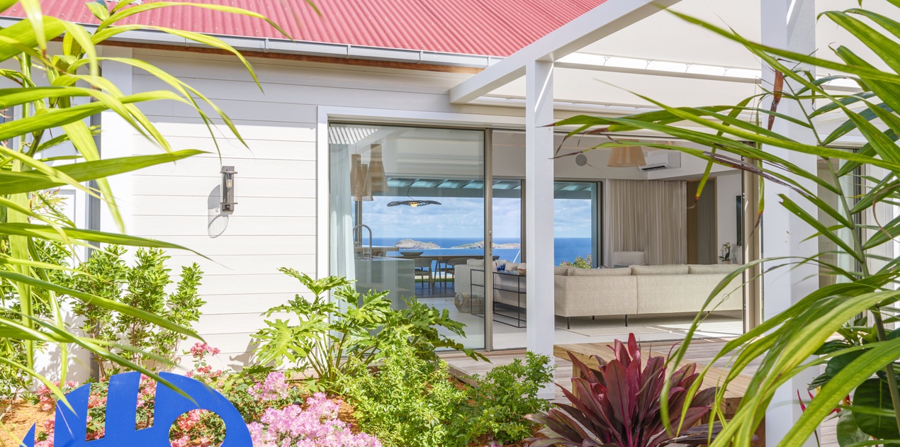 exterior-1-indigo-sbh-track7