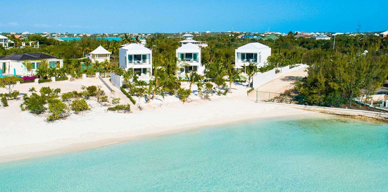 Aerial photo of TC SAR, Ocean Pt/Taylors, Turks & Caicos