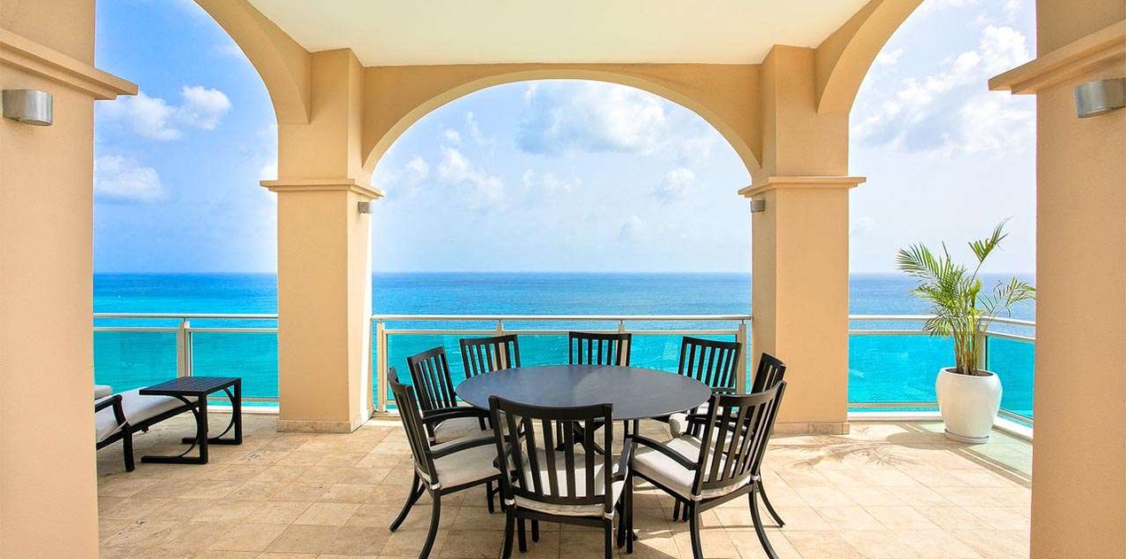 Veranda at PIE COV, Beachfront/Cupecoy, St. Martin