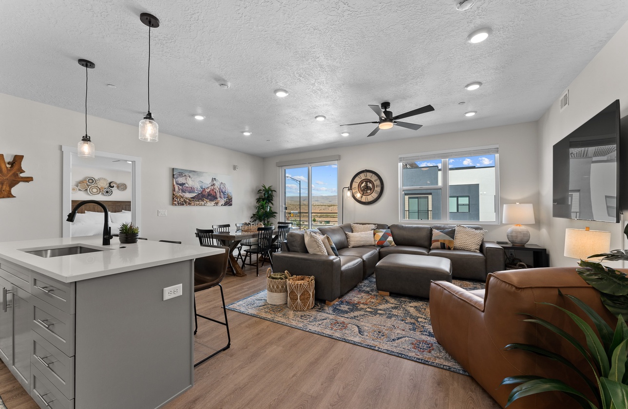 Featured Property Surf and Sand Castle