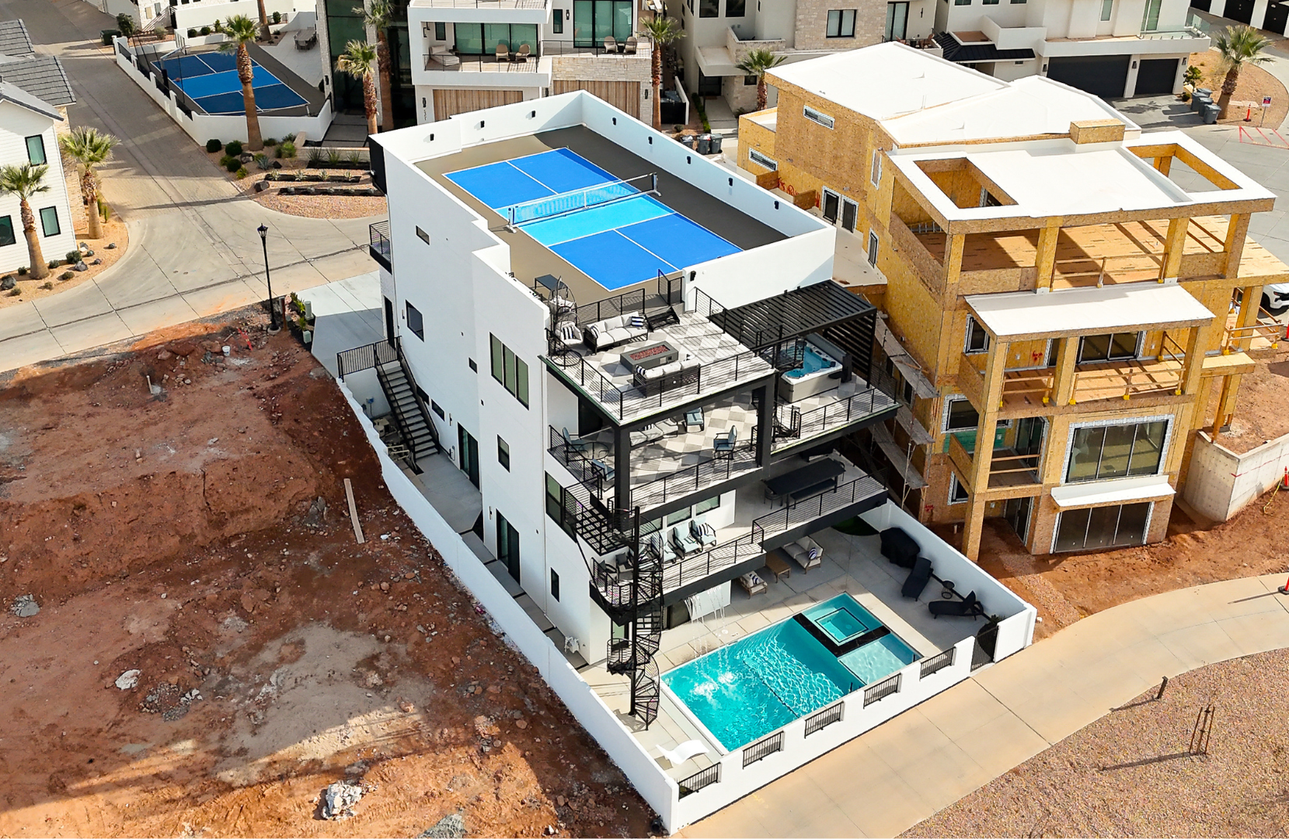 Featured Property Pickleball Penthouse