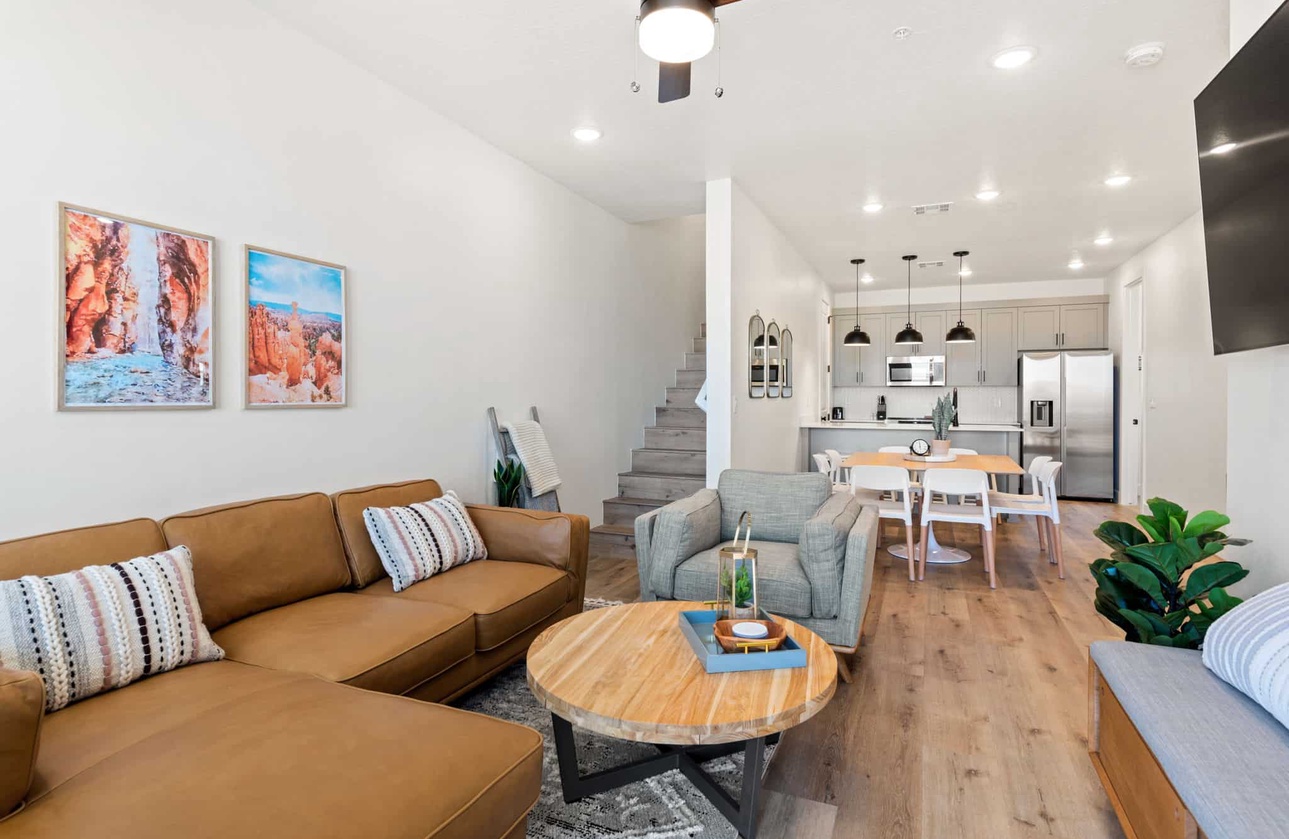 Featured Property Chillin Out Maxin #96