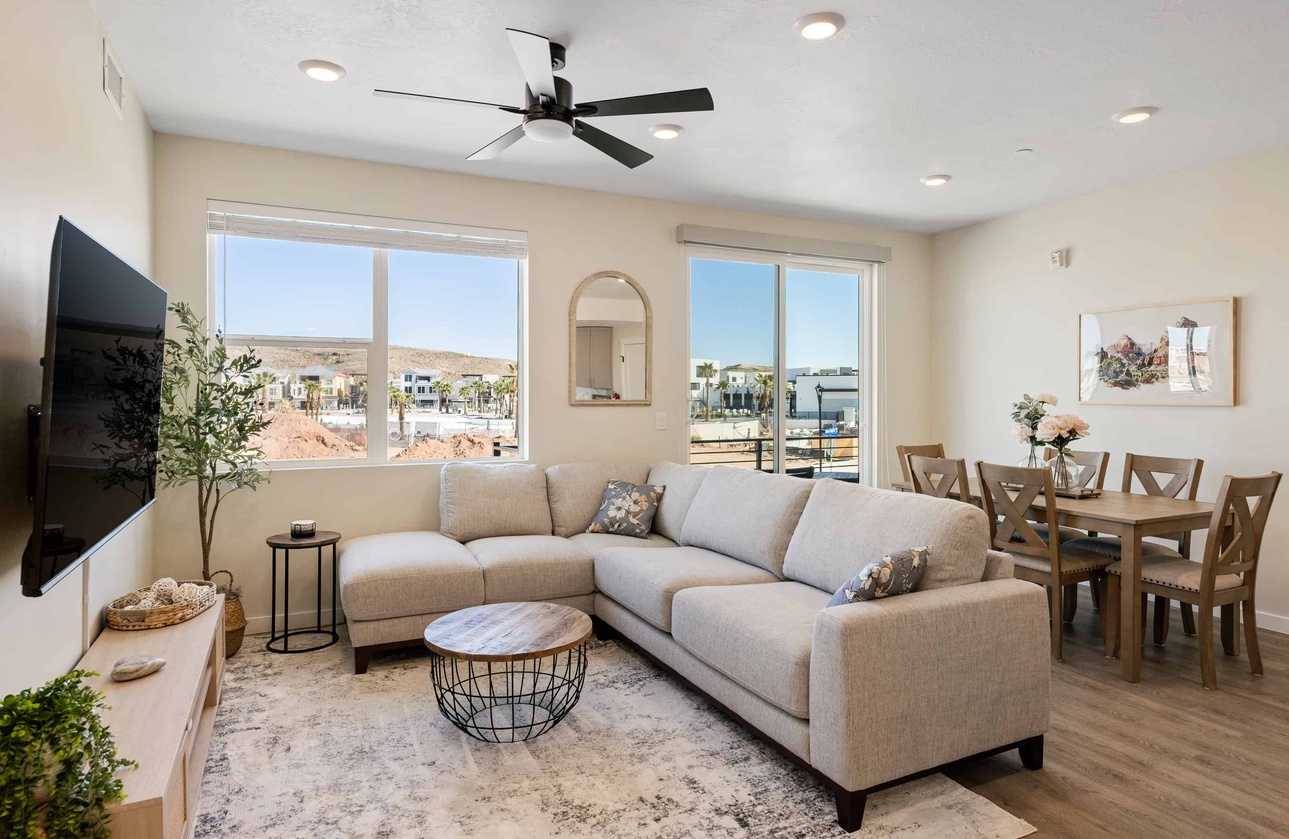 Featured Property Hummingbird Retreat