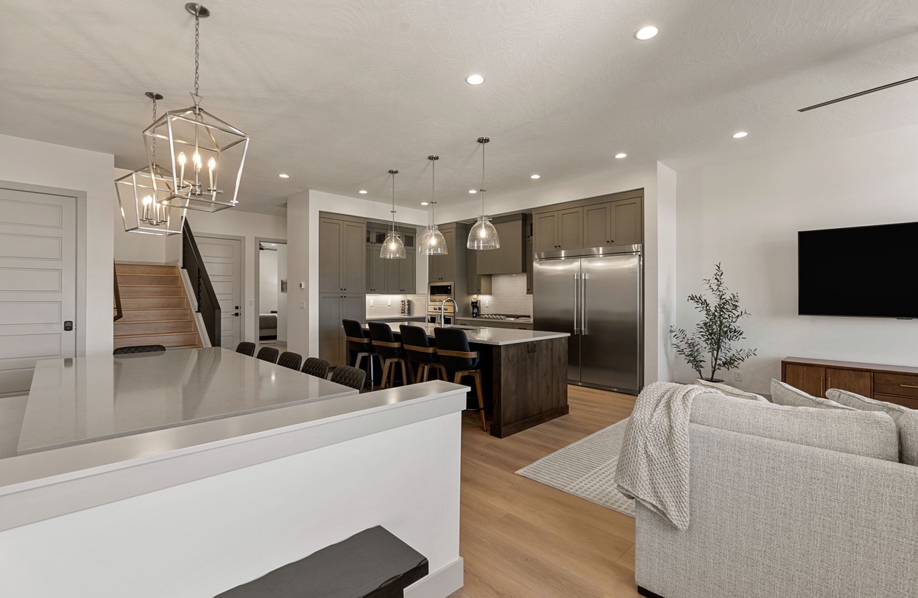 Featured Property Luxury Rental at Desert Color