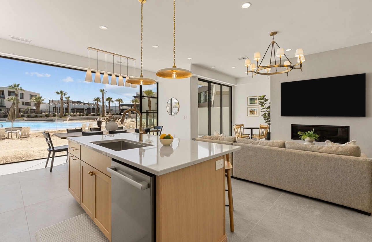 Featured Property Barefoot Beach House B