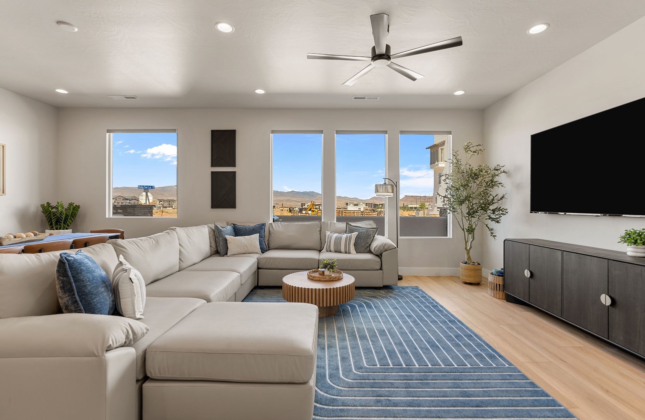 Featured Property Vacation Mode