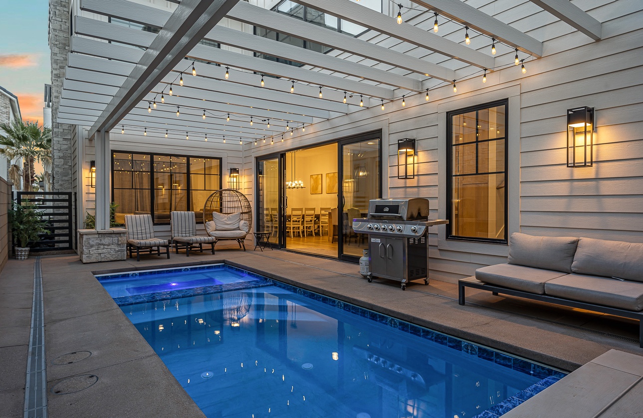 Featured Property Desert Gem