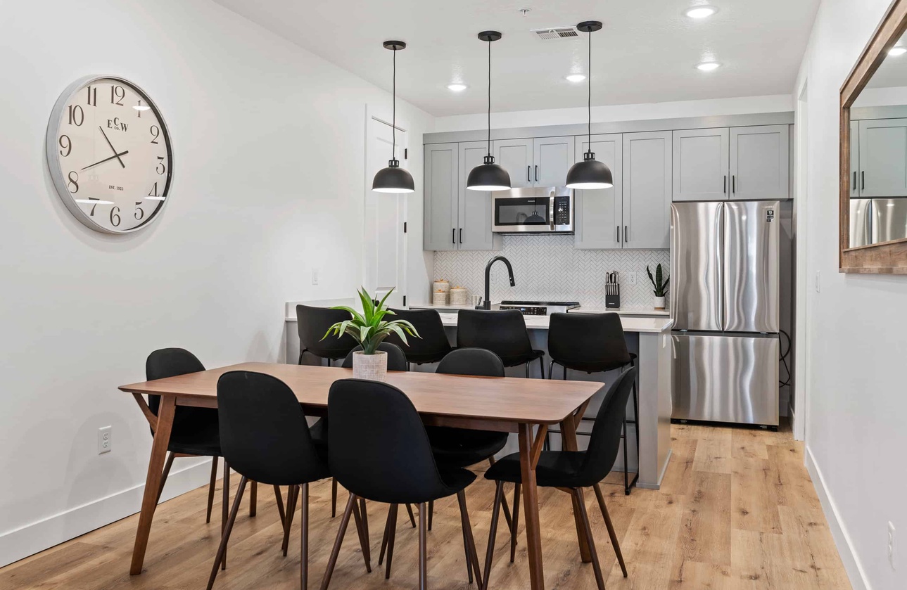 Featured Property Endless Summer at the Shores #84