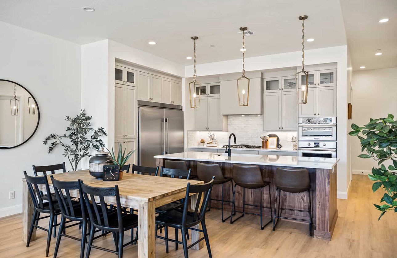 Featured Property Family Tides