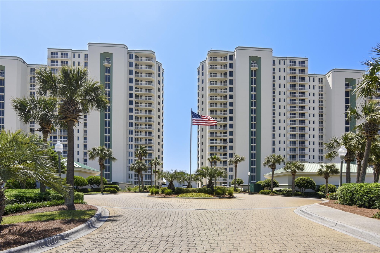 Silver Beach 1104W