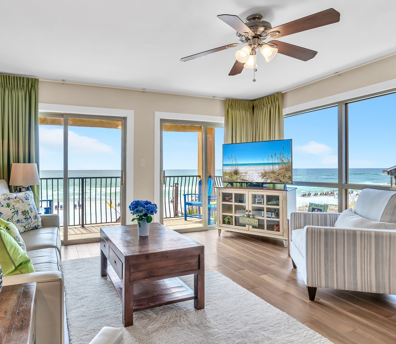 Coral_Reef_Club_2_7055