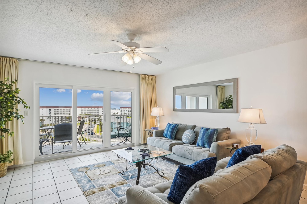 SeaCrest 704 Fort Walton Beach Holiday Isle Properties, Inc.