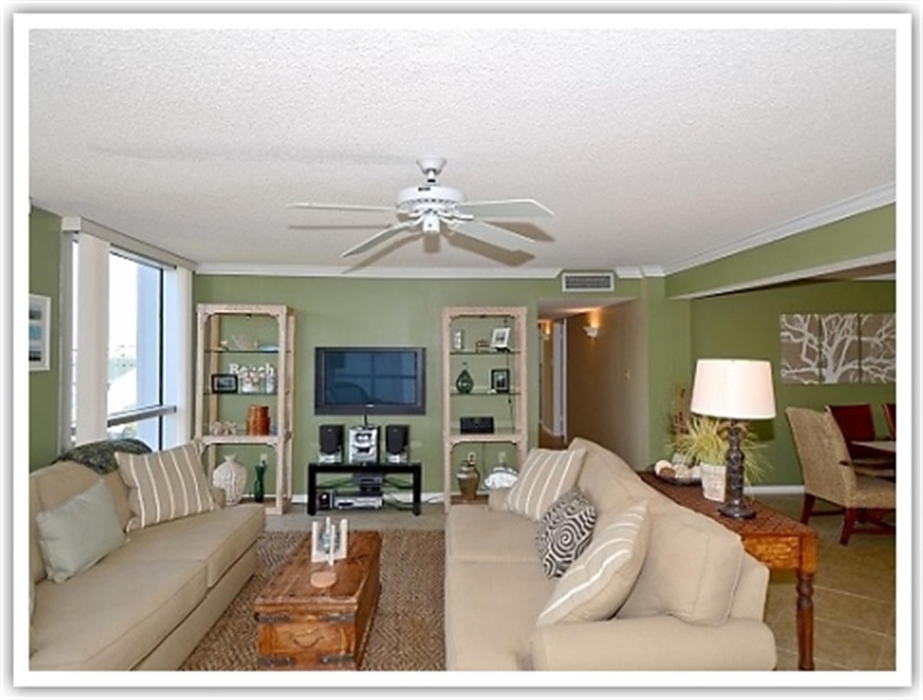Shoreline Towers 1046