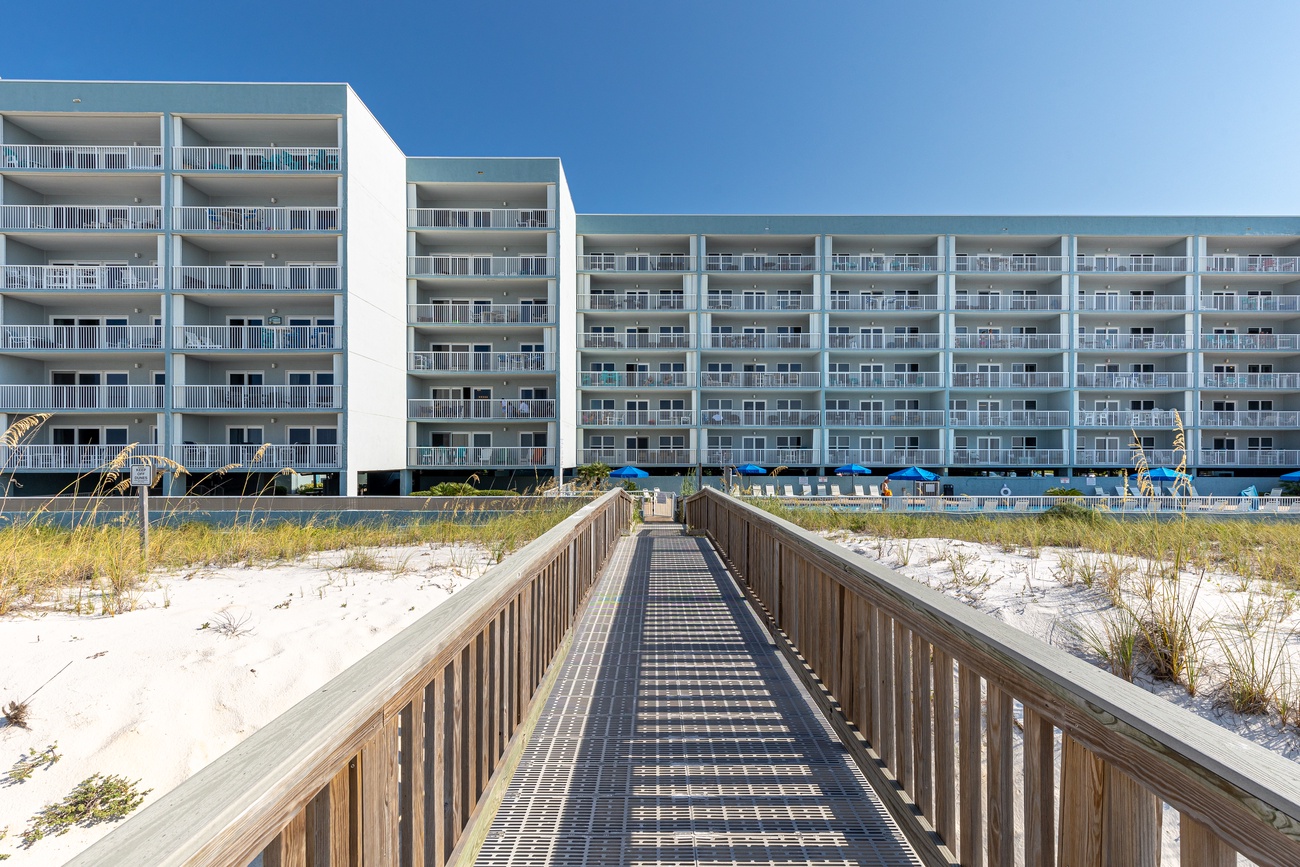 Islander Resort-11